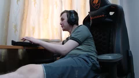 lord online show from 11/13/25, 09:08