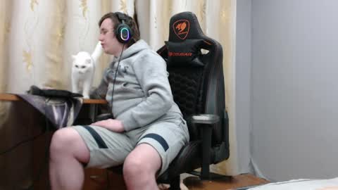 lord online show from 04/19/26, 05:45