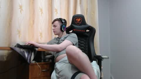 lord online show from 04/23/26, 01:51