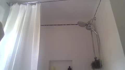 ilikeyou5847 online show from 10/19/25, 04:40