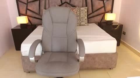 ilitzy cardona online show from 11/27/25, 04:25