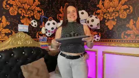 Snapshot of iliy_pervertedx chatting on 07/06/26, 11:29 LILY online show from 07/06/26, 11:29