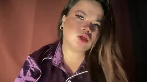 Snapshot of ill_moan_foryouxx chatting on 01/14/26, 12:27 QUEEN KATH online show from 01/14/26, 12:27