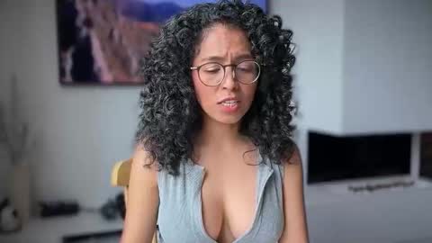 Kloe online show from 04/29/26, 07:20