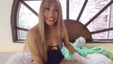 Snapshot of illayna chatting on 02/17/26, 06:36 ILAYNA Independient model online show from 02/17/26, 06:36