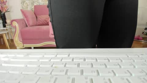 Snapshot of illegal_lorry chatting on 05/14/26, 05:03 illegal_lorry online show from 05/14/26, 05:03