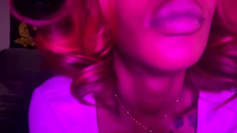 Snapshot of illoqu3nt chatting on 01/16/25, 09:08 Dre online show from 01/16/25, 09:08