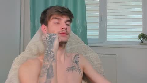 Snapshot of illusions888 chatting on 01/30/25, 11:01 D-Illusion online show from 01/30/25, 11:01