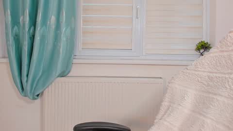 Snapshot of illusions888 chatting on 02/03/25, 12:47 D-Illusion online show from 02/03/25, 12:47