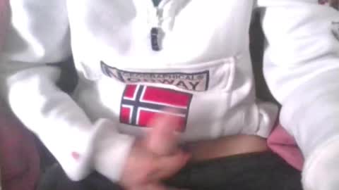 yunstud online show from 11/16/25, 07:58