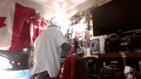 Snapshot of ilovewomensmokers0935 chatting on 02/06/26, 03:00 ilovewomensmokers0935 online show from 02/06/26, 03:00