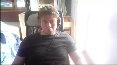 iloveyoutoo2000 online show from 09/12/25, 01:44