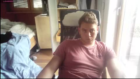 iloveyoutoo2000 online show from 09/26/25, 12:53