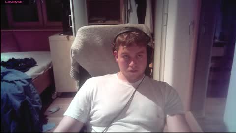 iloveyoutoo2000 online show from 10/06/25, 06:05