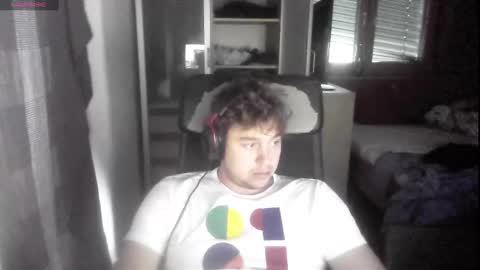 iloveyoutoo2000 online show from 11/21/25, 03:00