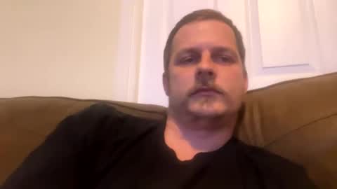 Snapshot of iluvasssss chatting on 02/17/25, 12:10 Iluvasssss online show from 02/17/25, 12:10