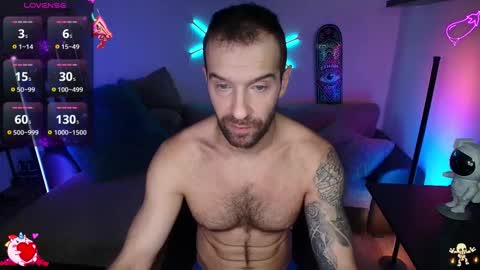 Snapshot of ilyafriend chatting on 10/08/25, 06:16 Ilya online show from 10/08/25, 06:16