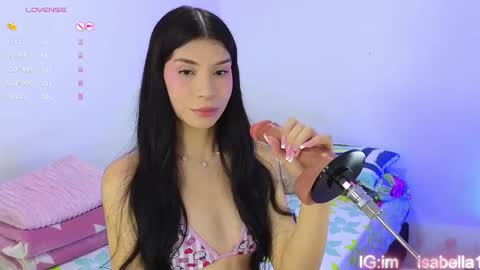 Snapshot of im__isabella chatting on 10/13/25, 11:16 Isa Vasquez online show from 10/13/25, 11:16