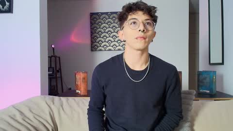 Snapshot of im__thomas chatting on 09/09/25, 03:28 IM THOMAS online show from 09/09/25, 03:28