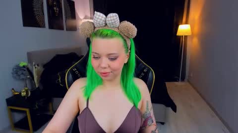 Roxy online show from 09/11/25, 07:58