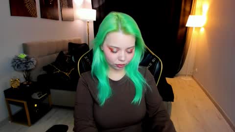 Roxy online show from 01/18/26, 07:39