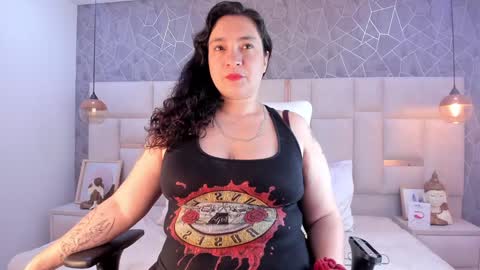 Snapshot of im_alaya chatting on 12/06/24, 09:24 Alaya online show from 12/06/24, 09:24