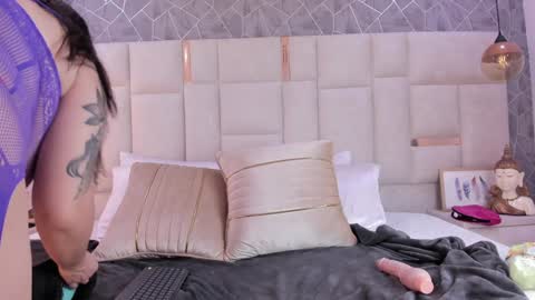 Snapshot of im_alaya chatting on 12/24/24, 07:55 Alaya online show from 12/24/24, 07:55