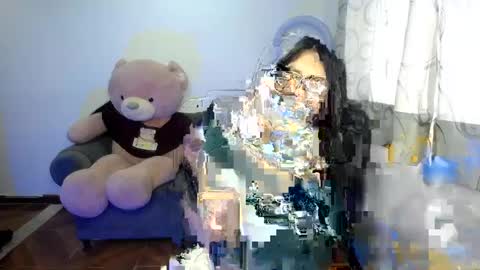 Snapshot of im_alyn chatting on 02/01/25, 03:50 Alyn online show from 02/01/25, 03:50