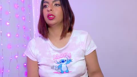 im_anna_ online show from 10/05/25, 04:49