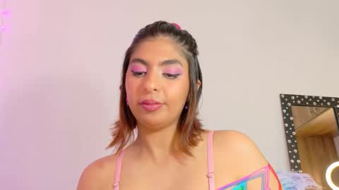 im_anna_ online show from 11/05/25, 09:59