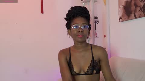 Ariana online show from 11/03/25, 12:17