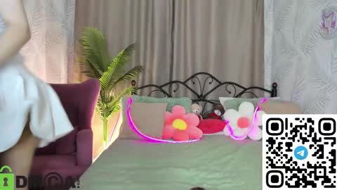 Lilly online show from 02/11/26, 01:54