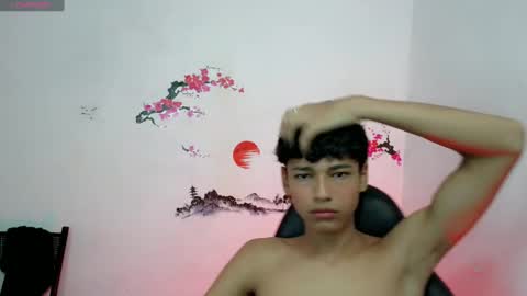 Snapshot of im_david01 chatting on 10/07/25, 12:46 im_david01 online show from 10/07/25, 12:46