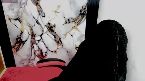 im_david01 online show from 01/17/26, 01:05