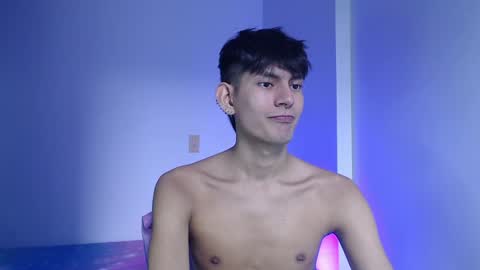 Snapshot of im_davo23 chatting on 01/15/25, 03:07 Davo online show from 01/15/25, 03:07