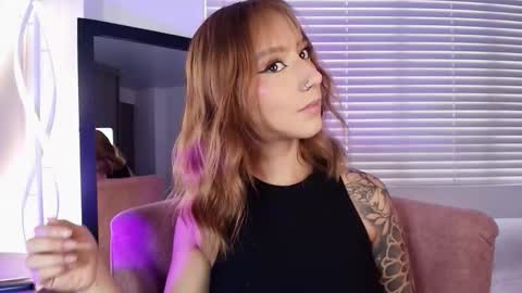 Snapshot of im_eli1 chatting on 01/07/26, 09:39 Eli online show from 01/07/26, 09:39