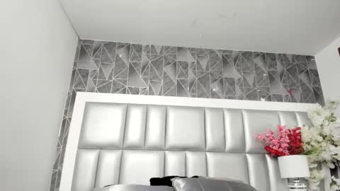  Im Gaia online show from 03/04/25, 01:06