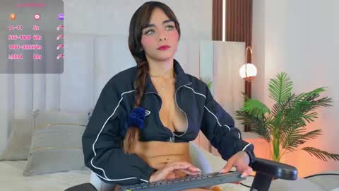 Katherine online show from 03/28/26, 10:42