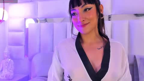 Kazumi online show from 10/21/25, 02:29