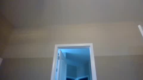 Snapshot of im_laa30z chatting on 12/16/25, 01:27 weet exy Cougar online show from 12/16/25, 01:27