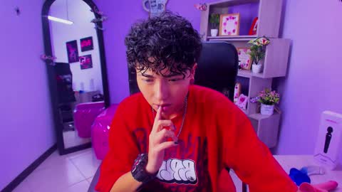 Snapshot of im_mathias chatting on 11/04/25, 04:11 mathias online show from 11/04/25, 04:11