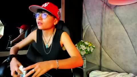 mathias online show from 04/19/26, 05:45