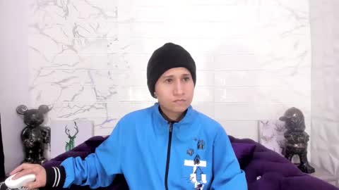 im_milan_rs online show from 01/30/25, 12:39