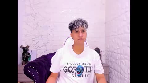 im_milan_rs online show from 02/20/25, 12:30