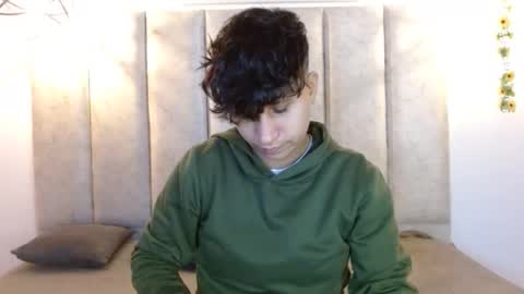 milan online show from 10/12/25, 03:38