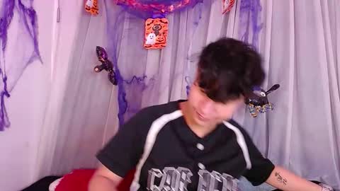 milan online show from 10/21/25, 03:29