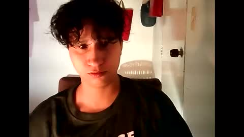 milan online show from 11/20/25, 02:56