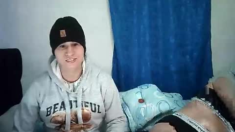 milan online show from 11/24/25, 02:55