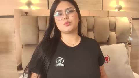 Snapshot of im_mou_ chatting on 12/05/25, 12:14 im mou online show from 12/05/25, 12:14