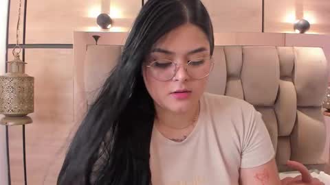 im mou  online show from 12/19/25, 01:07